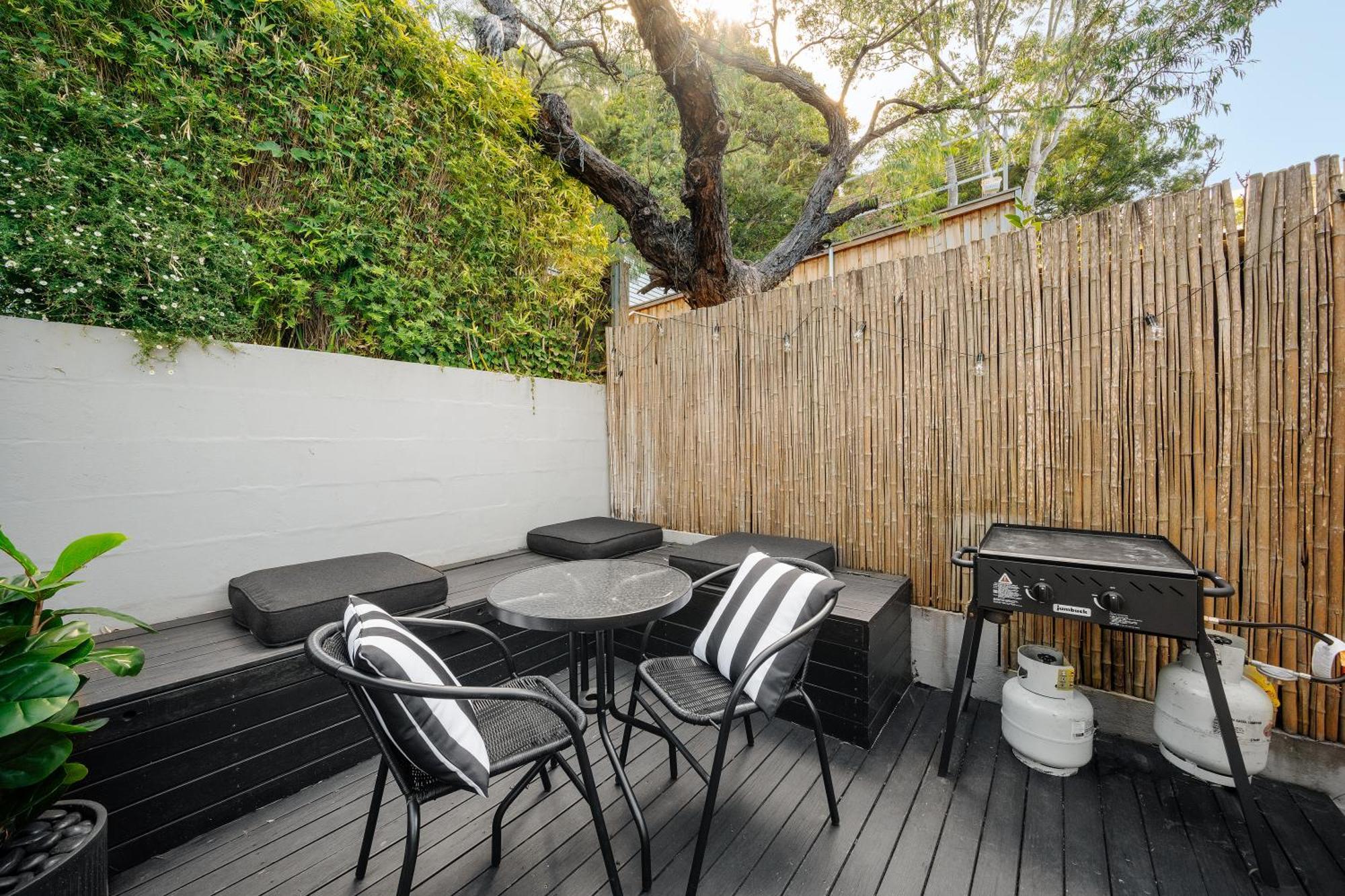 Spacious Glebe Luxe House 2br, 2ba, Free Lockable Parking And Entertainer's Kitchen Ferienhaus Sydney
