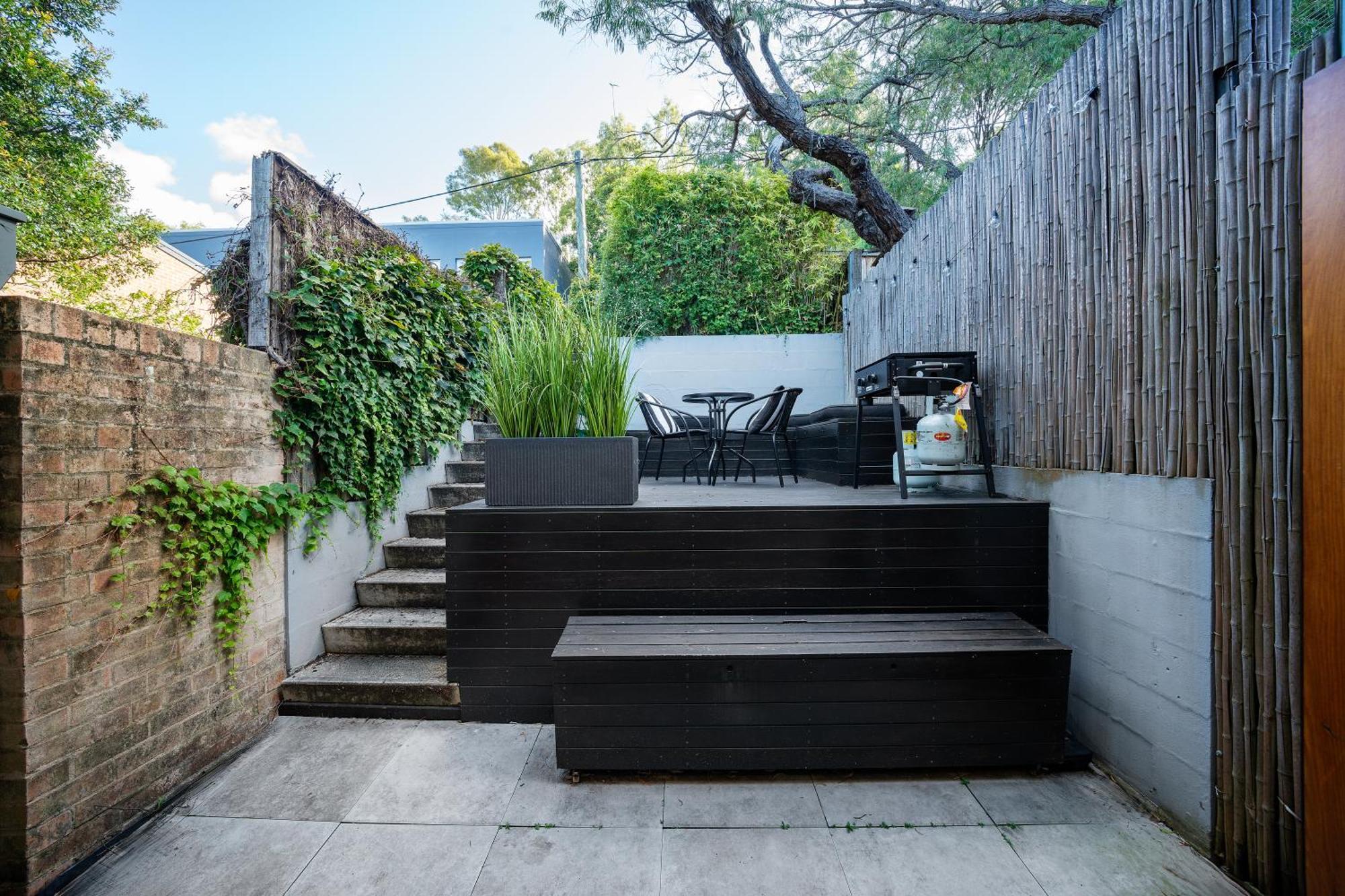 Ferienhaus Spacious Glebe Luxe House 2br, 2ba, Free Lockable Parking And Entertainer's Kitchen Sydney